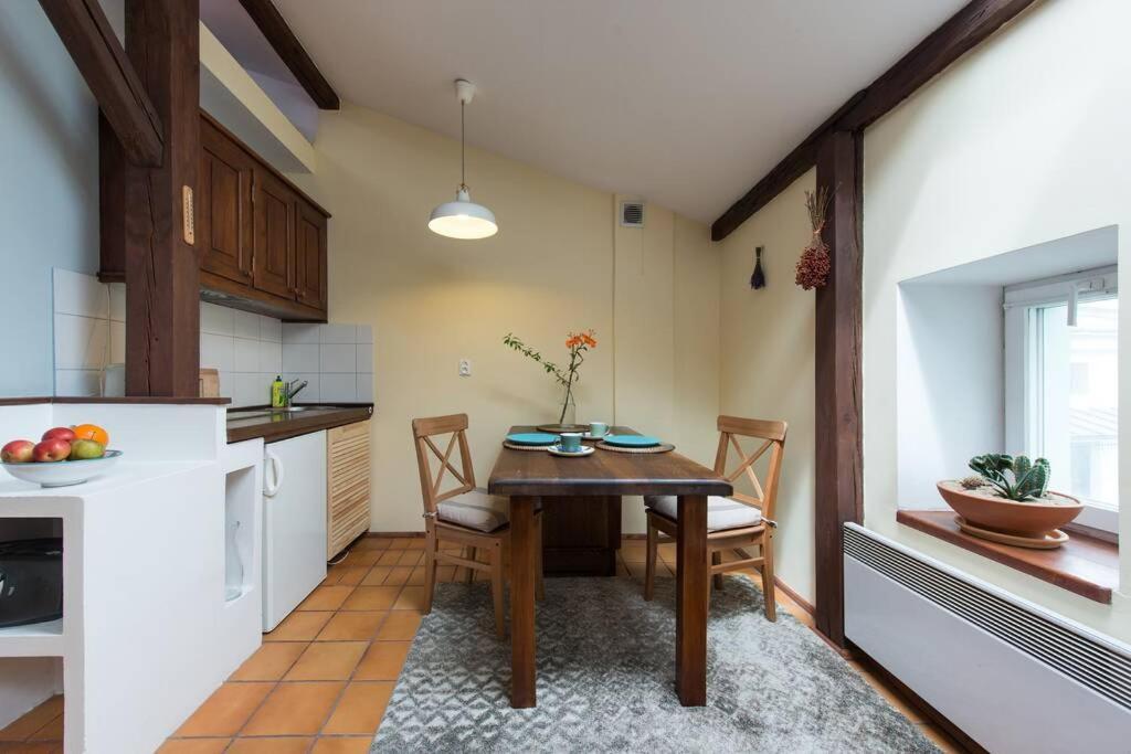 Bright Loft In Amazing Location Apartment Krakow Luaran gambar